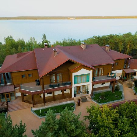 Дом У Озера Hotel Borovoe Exterior photo